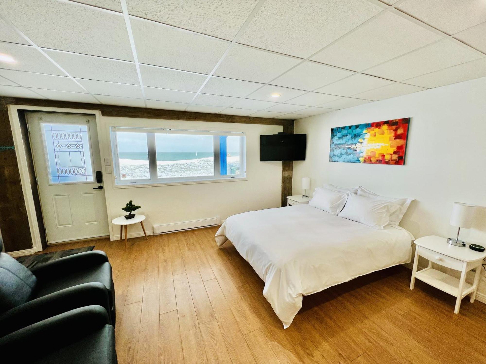 L'Appat Buvette Et Couchette De Sainte-Luce - Appartements De Vacances Modernes, Calmes Et Ressourcant Sur Le Fleuve Exteriér fotografie